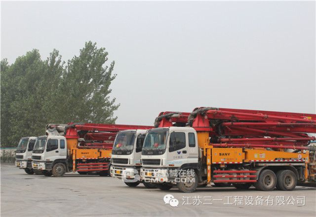三一LNG天然氣攪拌車完美交付，助力蘭葉建設(shè)綠色施工